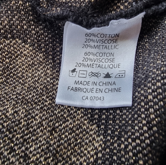 Belldini Metallic Gold Heart Dolman Sleeve Black Sweater - Picture 8 of 9